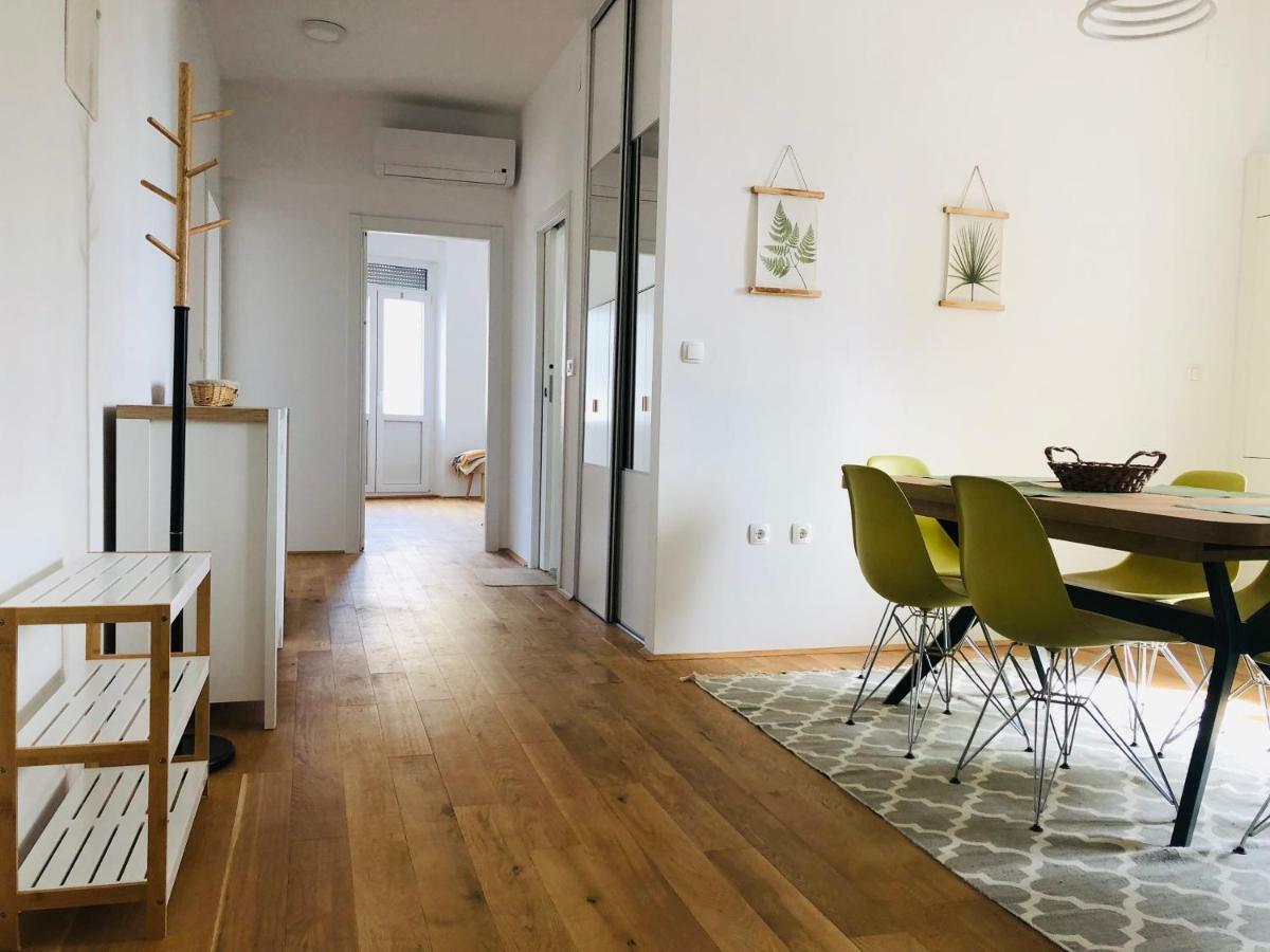 Kolovare Beachfront Apartment Ζαντάρ Εξωτερικό φωτογραφία