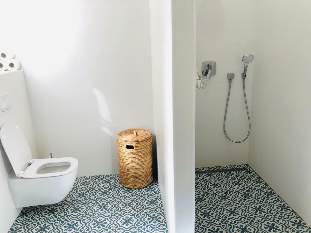 Kolovare Beachfront Apartment Ζαντάρ Εξωτερικό φωτογραφία